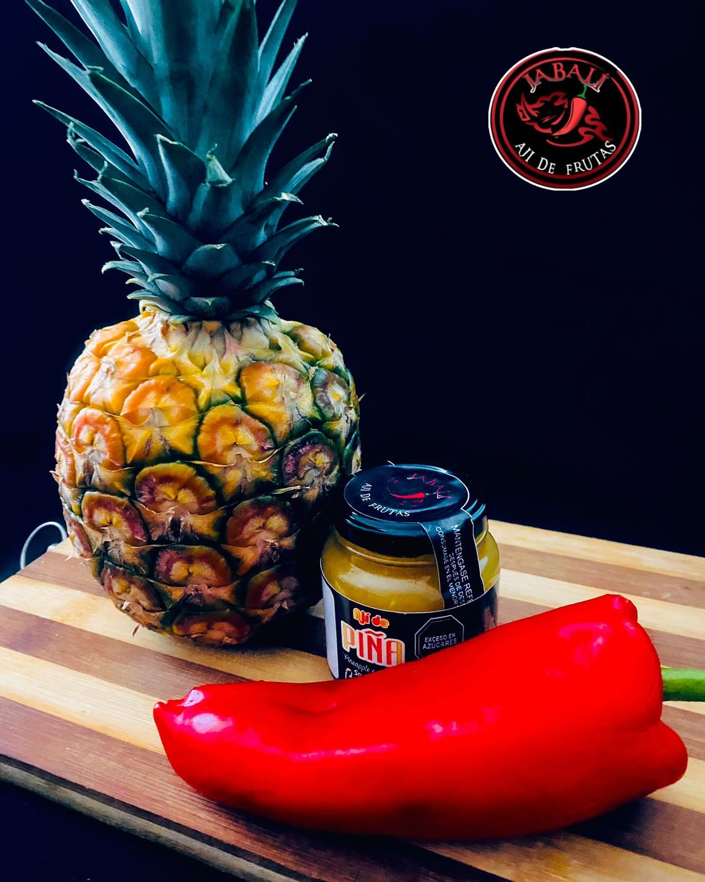 Ají de Piña presentación oscura